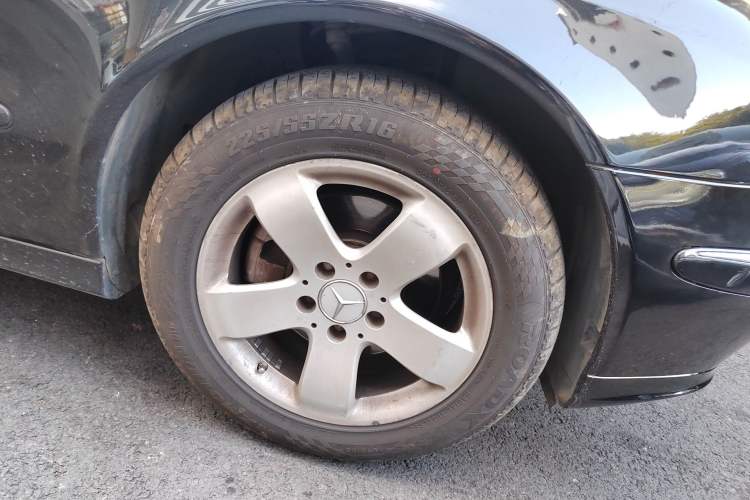 Used Mercedes-Benz E-Class 2005 E 280