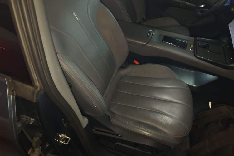 Used Lynk & Co 07 2024 EM-P 126 Long-Range Halo
