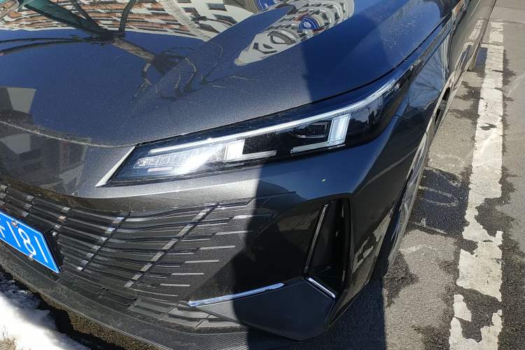 Used Changan Eado 2025 Blue Whale 1.5T 500Bar Prestige Model
