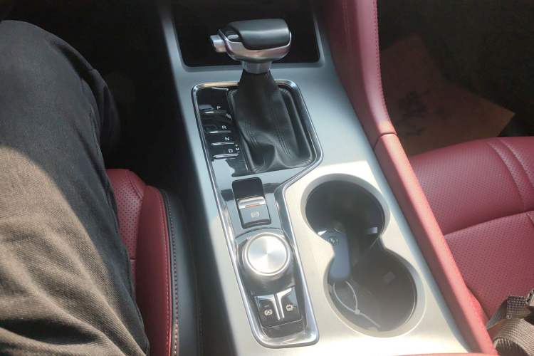 Used Changan CS75 PLUS 2022 Classic Edition 1.5T Automatic Pioneer Model
