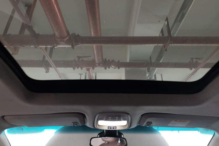 Used Buick GL6 2018 18T 6-Seater Luxury Model
