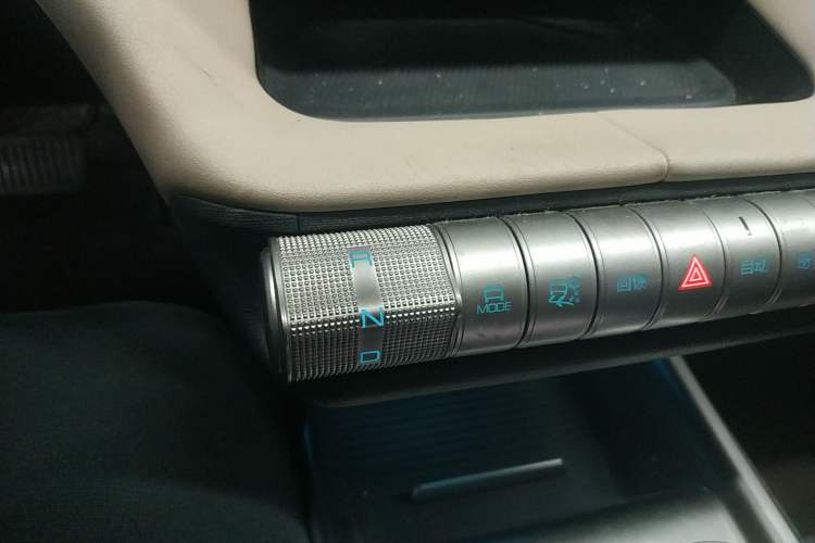 Used BYD Dolphin 2023 420 km Fashion Edition
