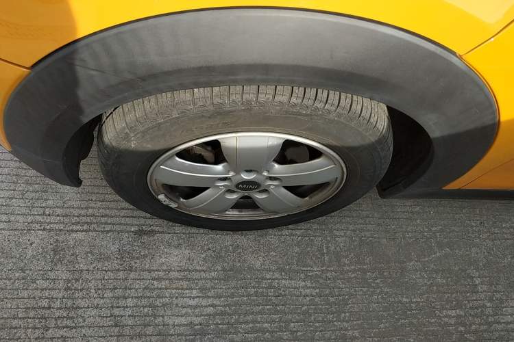Used  MINI 2014 1.2T ONE
