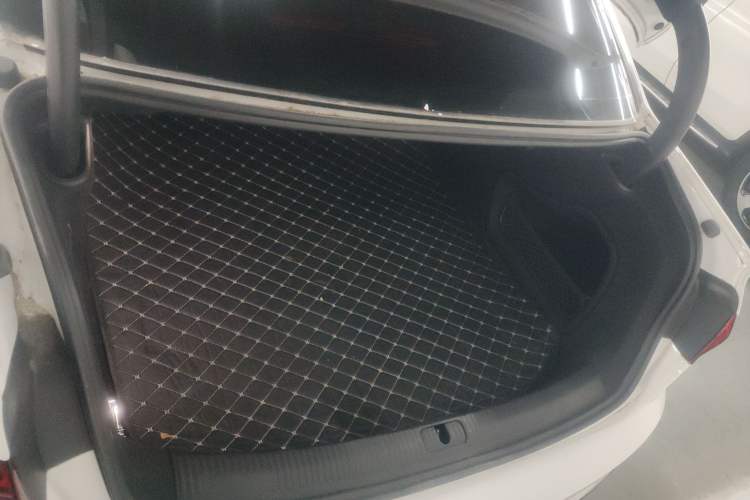 Used Audi A4L 2022 40 TFSI Luxury Dynamic Model
