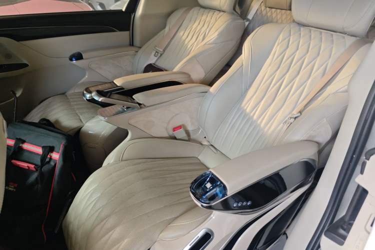 Used Buick GL8 2022 ES Landtrek 653T Comfort Edition
