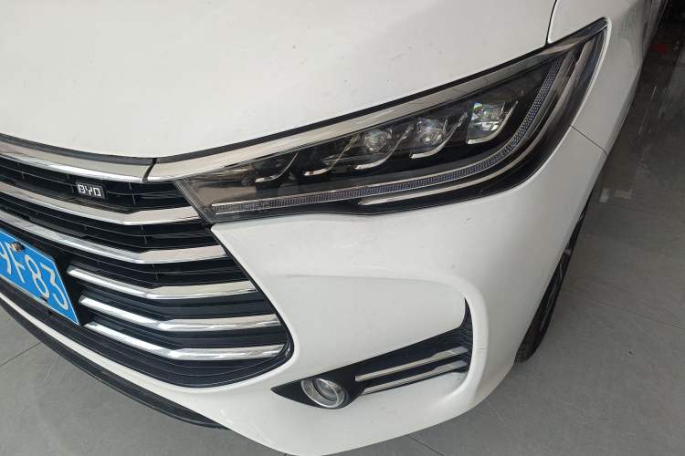 Used BYD Song MAX 2019 1.5T Automatic Smart Connect Ruiyi Sunroof Model 7 Seats China VI Standard