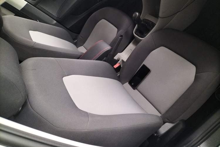 Used Skoda Rapid 2016 1.4L Manual Front-Wheel Drive Version
