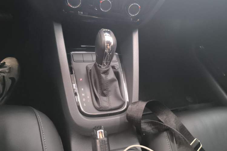 Used Volkswagen Sagitar 2016 230TSI 25th Anniversary Edition