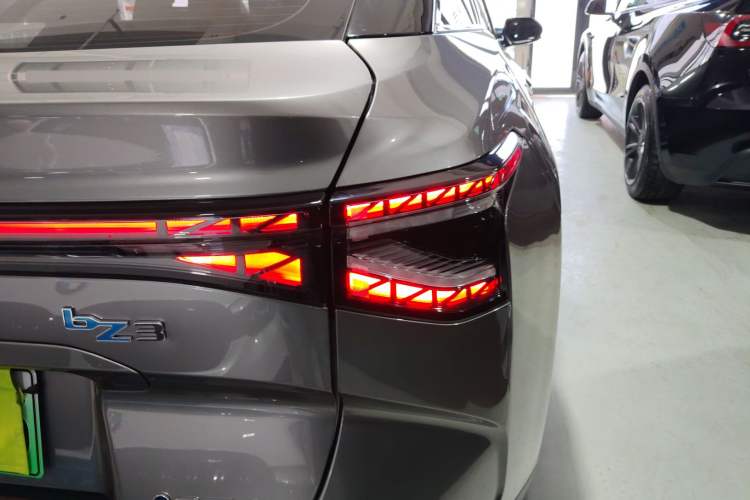 Used Toyota bZ3 2023 616 km Long-Range PRO