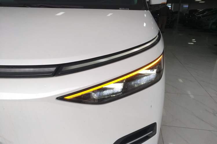 Used XPeng X9 2025 740 Ultra-Long Range Max