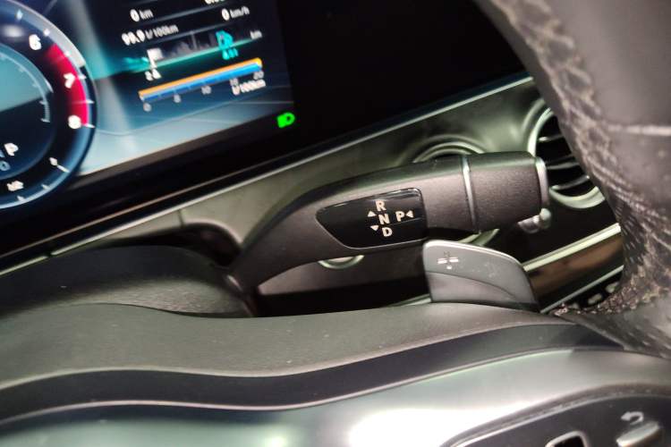 Used Mercedes-Benz E-Class 2019 E 200 L Sport Edition
