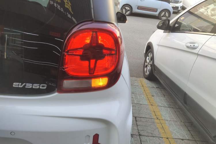 Used Roewe Clever 2022 311km QiQi BoBo Edition
