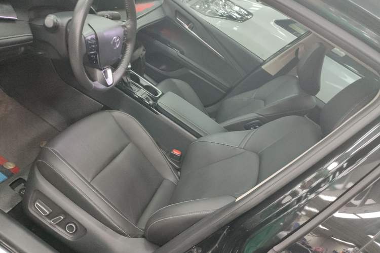 Used Toyota Camry 2024 Dual-Motor 2.0 HG Premium Edition