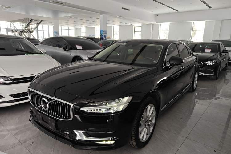Used Volvo S90 2020 T5 Zhiyi Luxury Edition