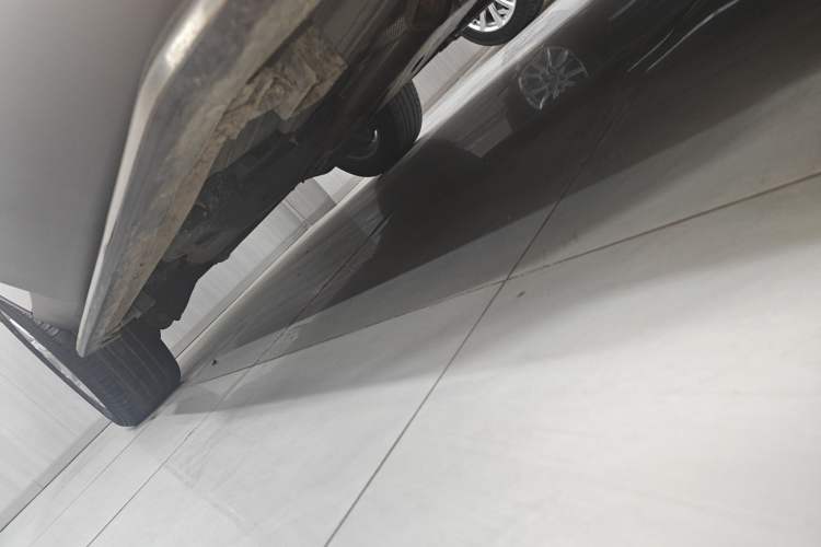 Used Land Rover Discovery Sport 2019 240 PS PURE Edition China VI Standard
