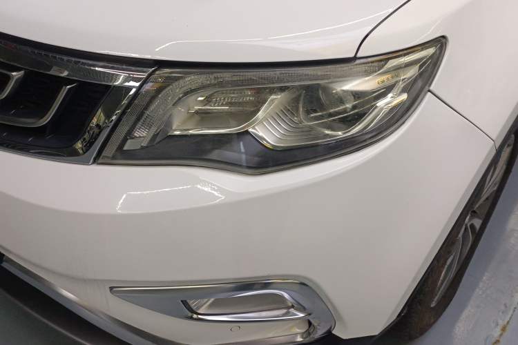 Used Geely Auto Emgrand X7 Sport 2016 1.8TD Automatic All-Wheel Drive Smart Version
