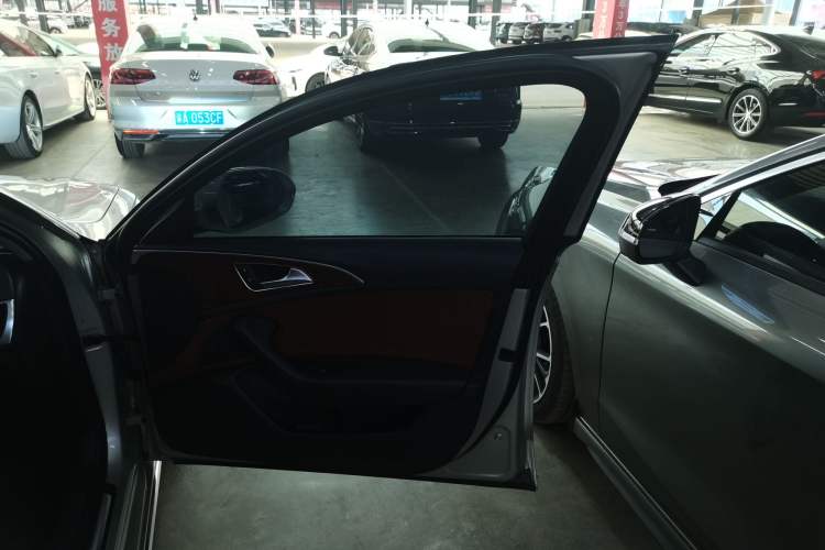 Used Audi A6L 2016 TFSI Technology Edition
