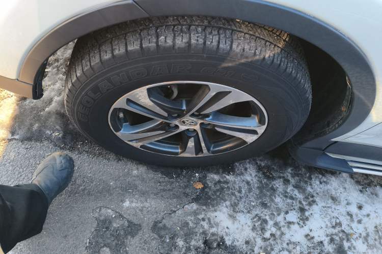 Used Toyota RAV4 2015 2.0L CVT Two-Wheel Drive Fashion Edition