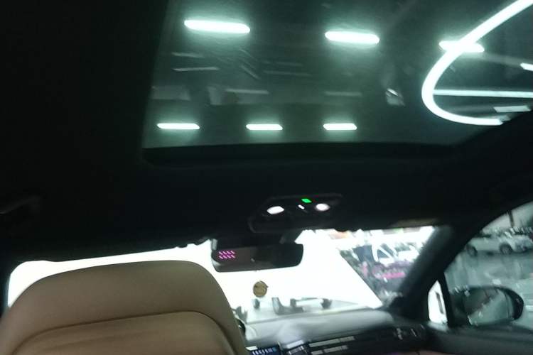 Used Nio ES8 2020 415 km Signature Edition 6-Seater Version
