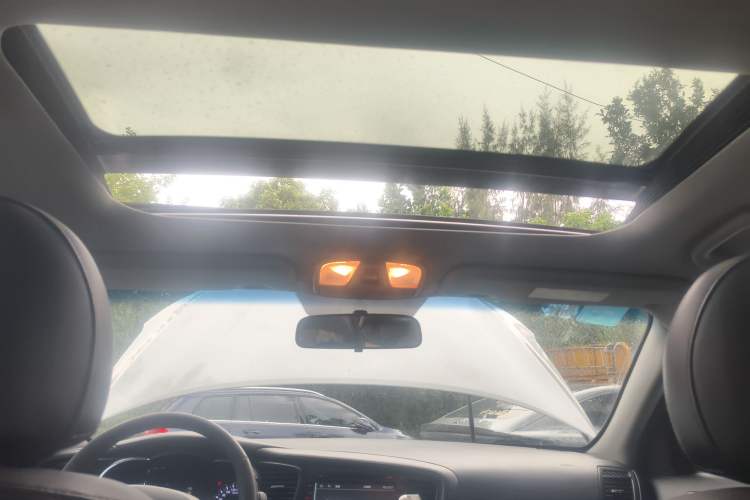 Used Kia K5 2012 2.0L Automatic DLX
