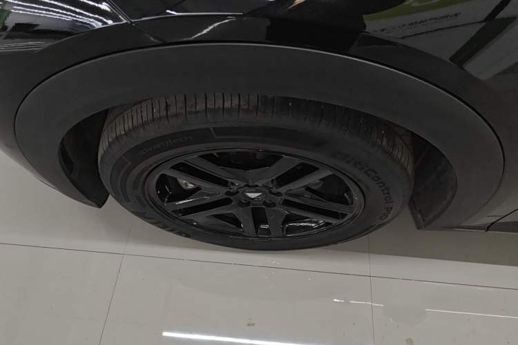 Used  S07 2025 215Max Deep Blue Intelligent Driving AD PRO Range-Extended Version
