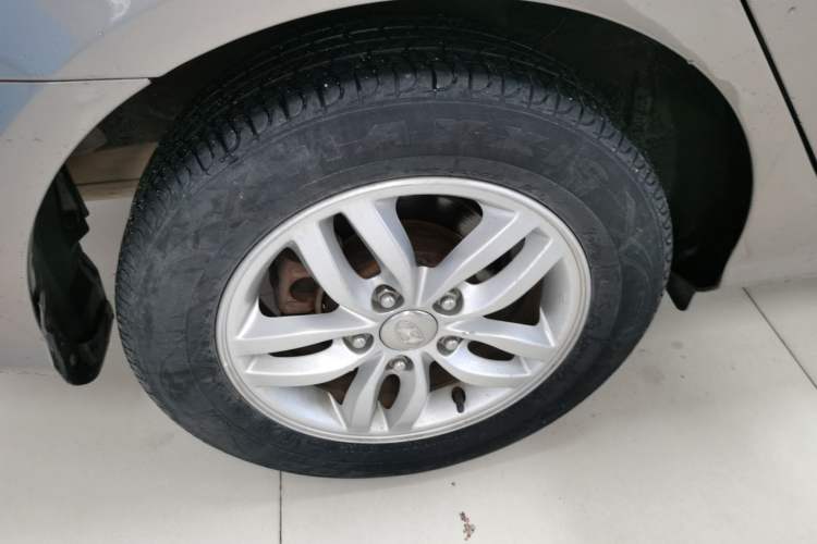 Used Hyundai Celesta 2015 1.6L Automatic Comfort Model