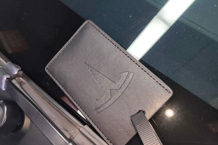 Used Tesla Model Y 2022 Rear-Wheel-Drive Version