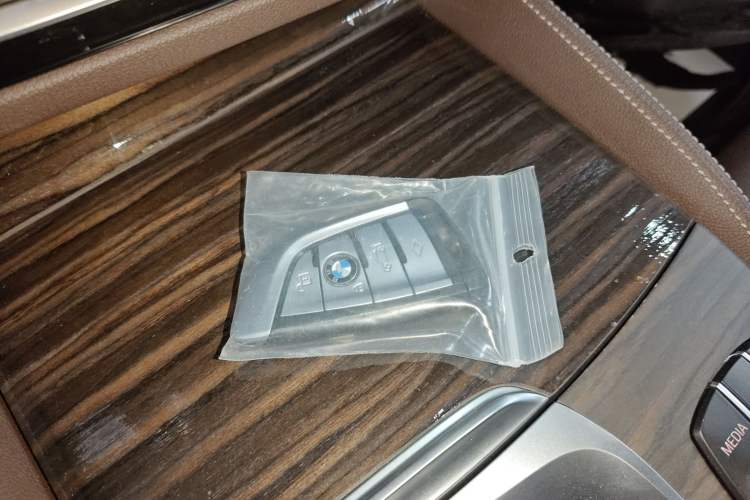 Used BMW 5 Series 2022 Restyled 530Li Leading Edition M Sport Package