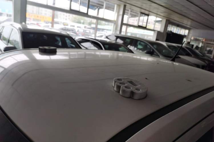 Used Wuling Hongguang MINIEV 2022 Macaron Premium Model – Lithium Ternary Battery
