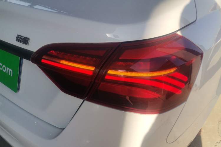 Used Geely Auto Emgrand 2018 1.5L Manual Upward Connect Edition