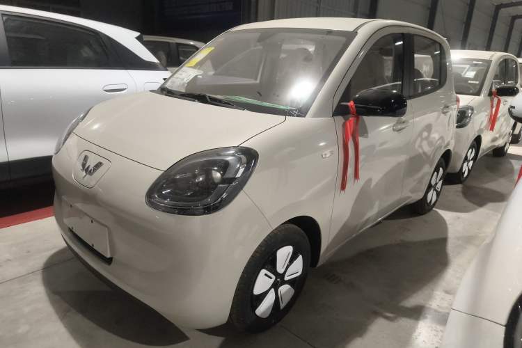 Used Wuling Hongguang MINIEV 2025 Four-Door Version Advanced Edition
