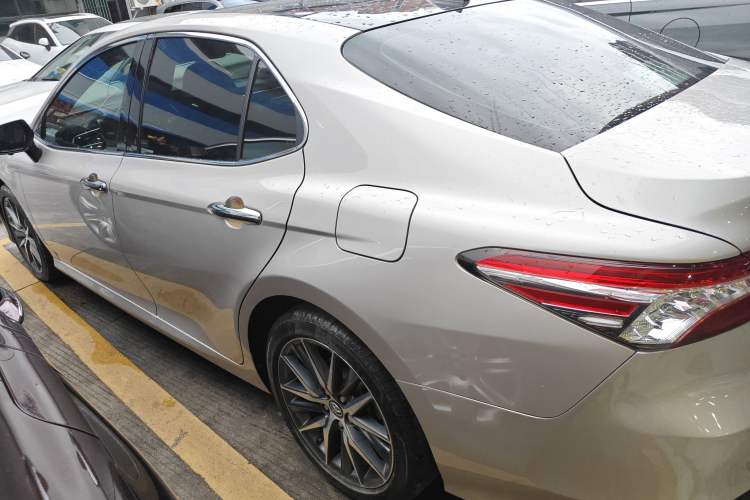 Used Toyota Camry 2021 2.5G Luxury Edition