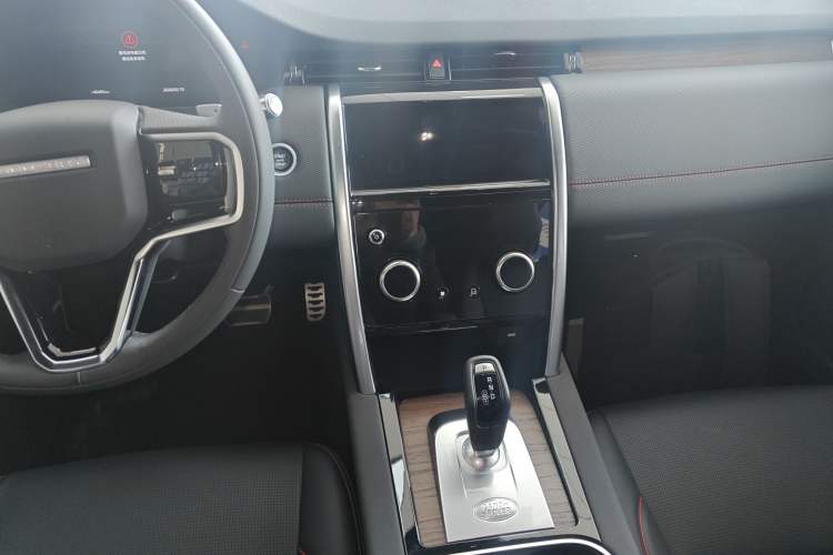 Used Land Rover Discovery Sport 2022 Revised Version 249 PS R-Dynamic S Performance Edition 5 Seats