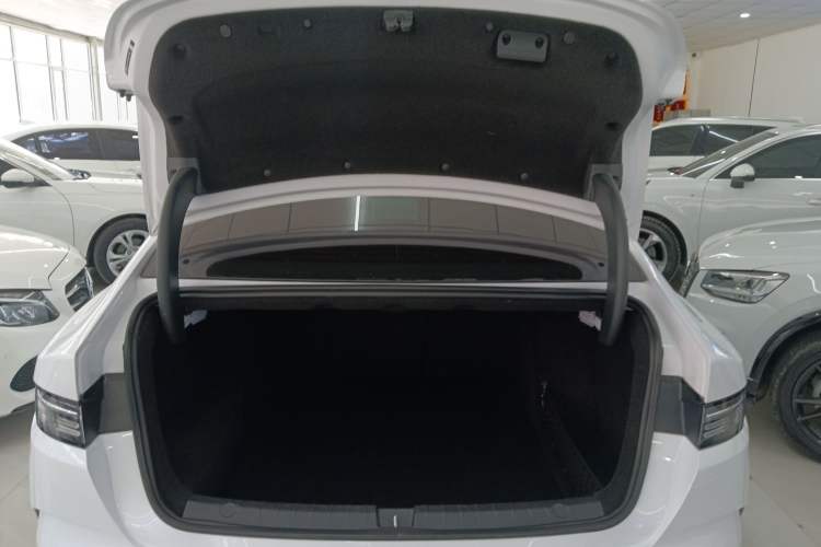 Used BYD Destroyer 05 2024 HONOR Edition DM-i 55KM Luxury Model
