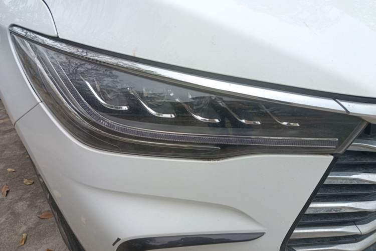 Used BYD Song MAX 2021 Upgraded Model 1.5T Automatic Luxury 6-Seater