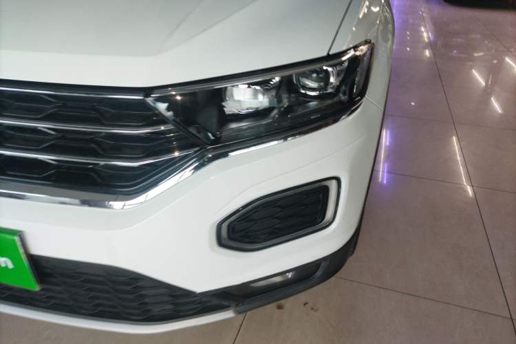 Used Volkswagen T-ROC 2021 280TSI DSG Two-Wheel Drive Comfort Connect 30th Anniversary Edition
