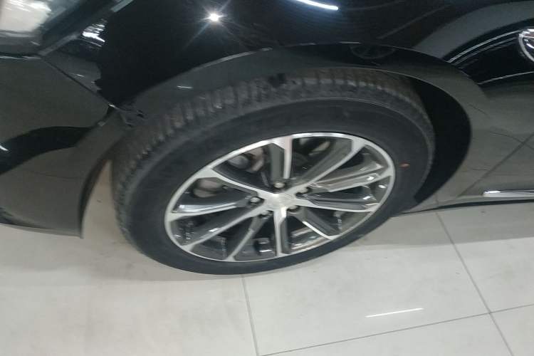 Used Buick LaCrosse 2019 28T Luxury Model