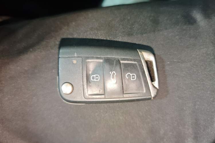 Used Volkswagen Tayron 2023 330TSI Two-Wheel-Drive Luxury Plus Advanced Version
