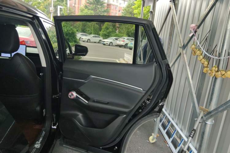 Used GAC Trumpchi EMKOO 2022 2.0T Neutron Star Max Edition
