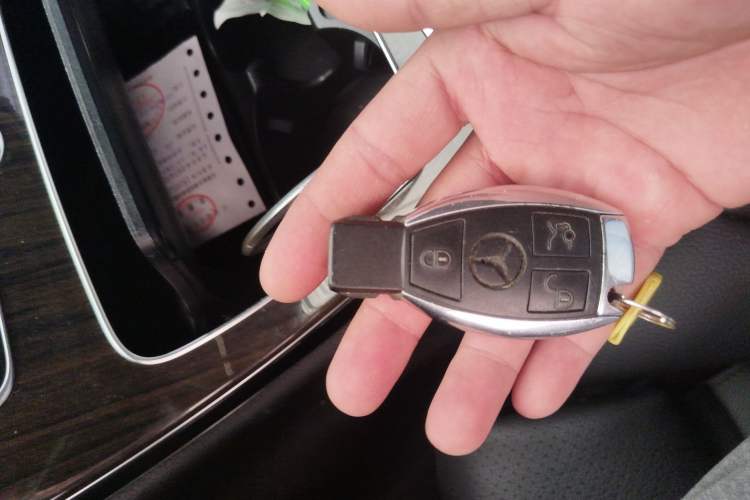 Used Mercedes-Benz C-Class 2015 C 180 L
