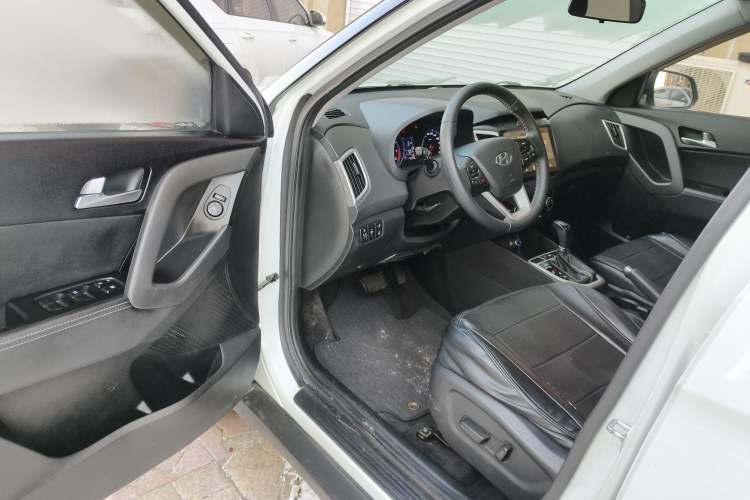 Used Hyundai ix25 2017 1.6L Automatic Smart Version