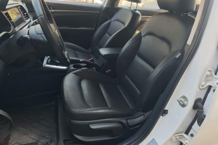 Used Hyundai Elantra 2019 1.5L CVT ZhiXuan – Elite Version
