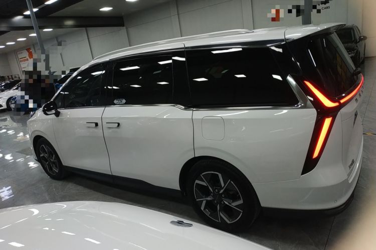 Used SAIC MAXUS G70 2024 2.0T Automatic Flagship Version 7 Seats
