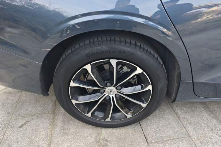 Used Volvo S60 2022 B4 Zhiyi Luxury Edition