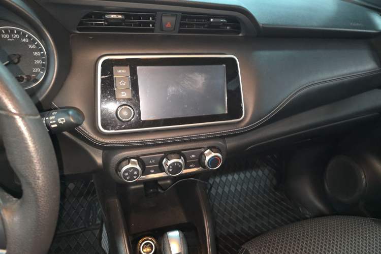 Used Nissan Kicks 2017 1.5L CVT Smart Drive Edition