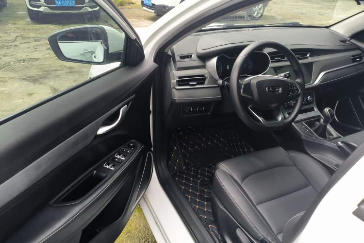 Used Geely Auto Emgrand 2021 UP 1.5L Manual Luxury Model
