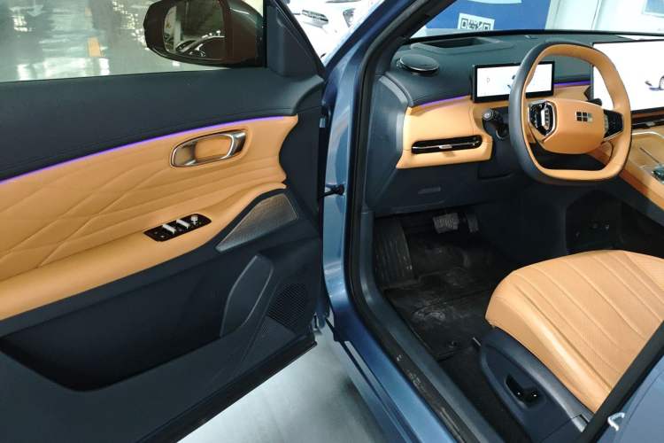 Used  Galaxy Xingjian 7 EM-i 2025 120km Flagship Edition
