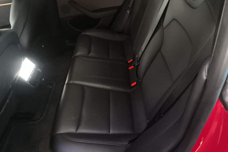 Used Tesla Model 3 2023 Rear-Wheel-Drive Version
