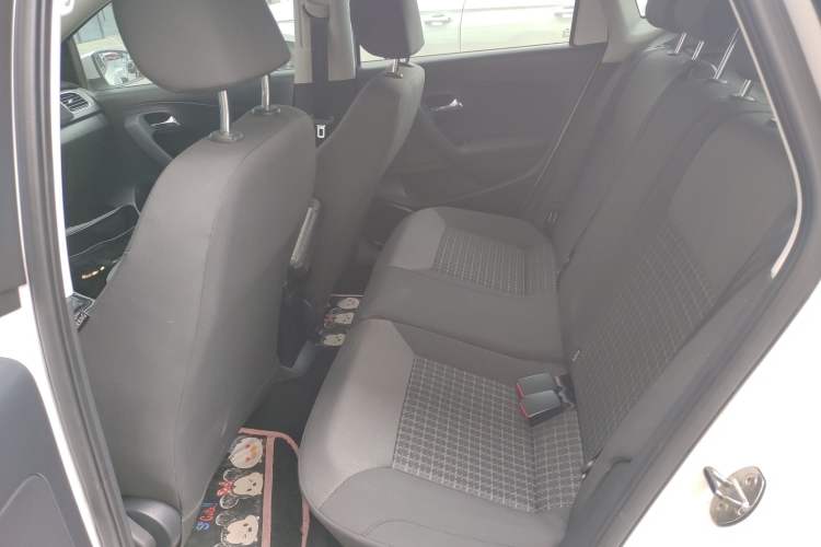 Used Volkswagen Polo 2018 1.5L Automatic Enjoyment Model
