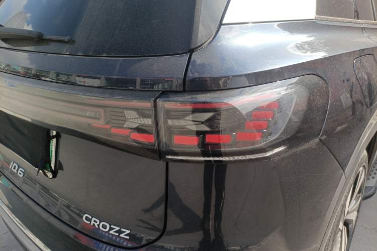 Used Volkswagen ID.6 CROZZ 2021 Standard Range PURE Edition
